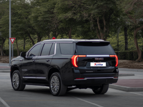 GMC Yukon SLE 2025 SUV for Rent – 5.3L Full-Size Luxury SUV | 7cars Rental