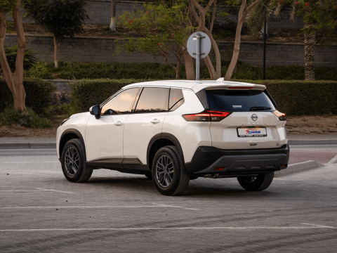 Nissan X-Trail 2025 SUV for Rent – Modern Family SUV | 7cars Rental