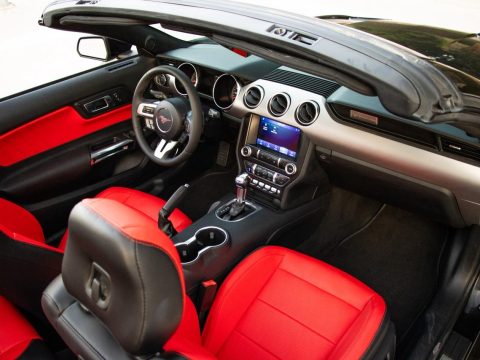 Ford Mustang 2022 Convertible for Rent – 2.3L Turbo Car | 7cars Rental